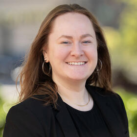 Dana H.